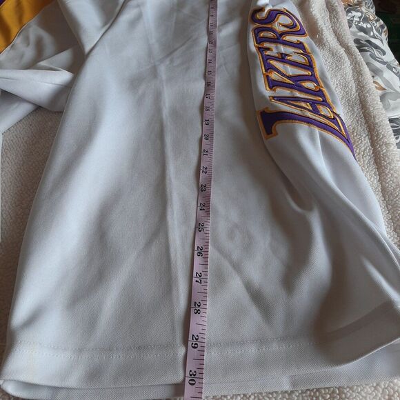 Los Angeles Lakers NBA championship shorts - Picture 4 of 6